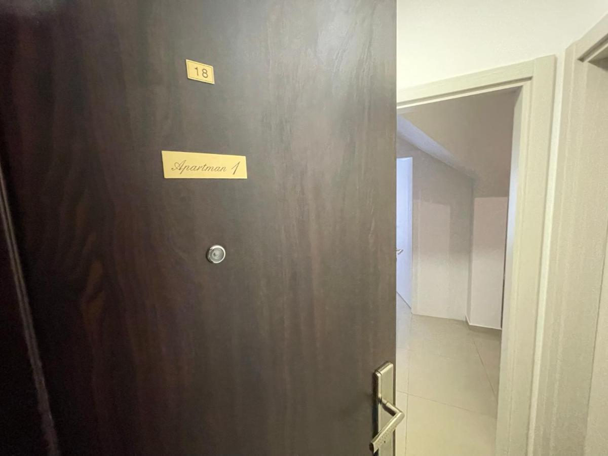 Apartman 1 Διαμέρισμα Σρέμσκα Μιτρόβιτσα Εξωτερικό φωτογραφία